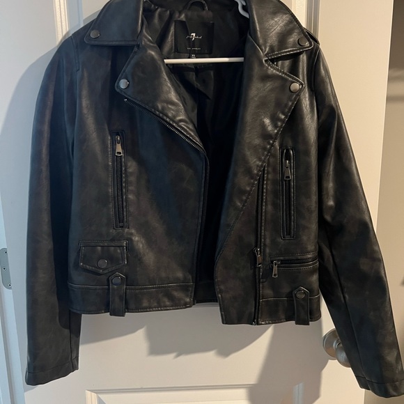 7 For All Mankind Black Leather Jacket - Picture 1 of 3